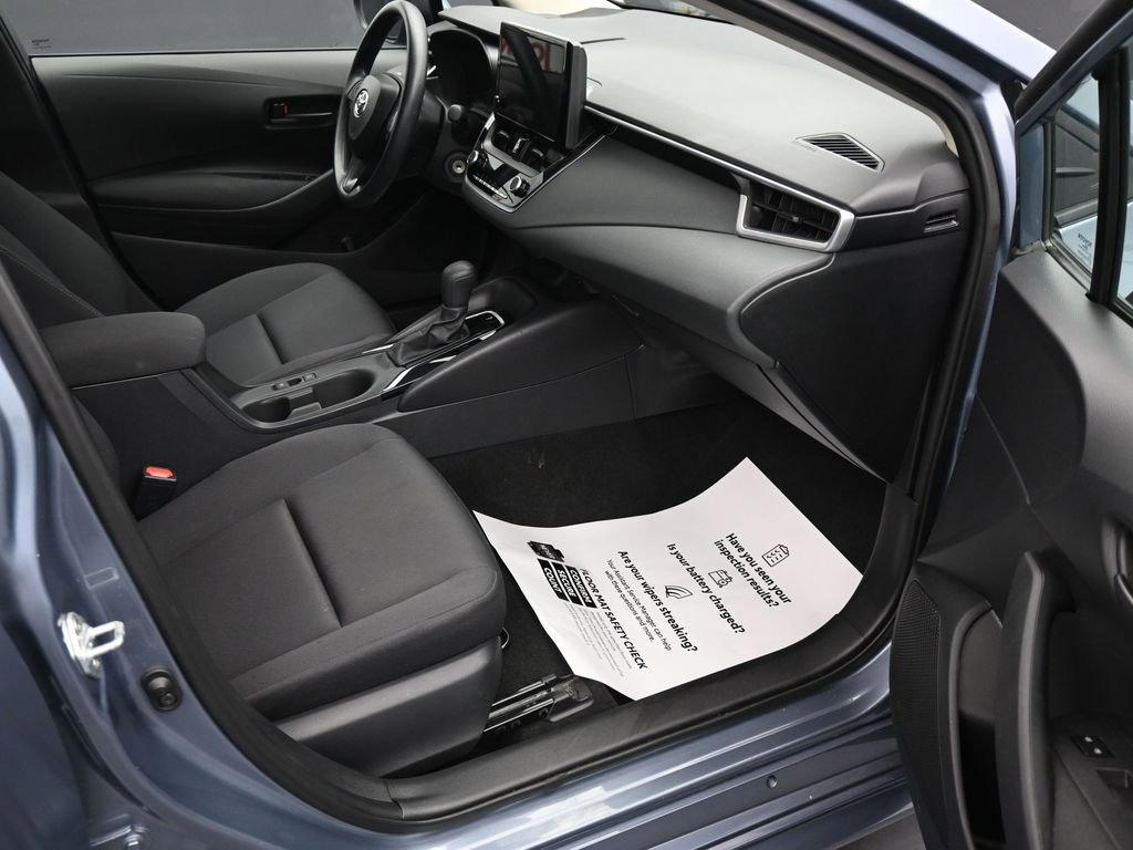 Used 2024 Toyota Corolla LE image 13