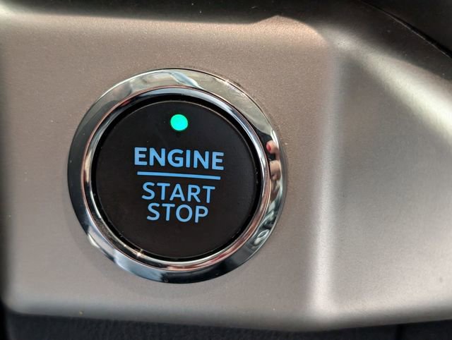 Used 2024 Ford Expedition Max XLT image 26