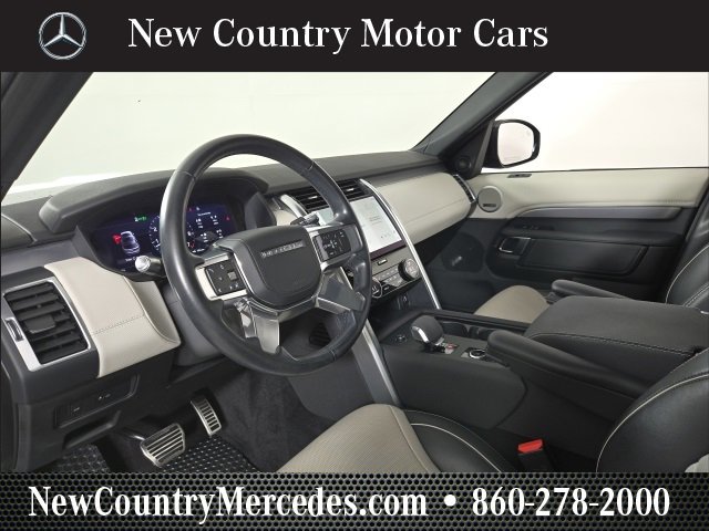 Used 2022 Land Rover Discovery HSE R-Dynamic image 14