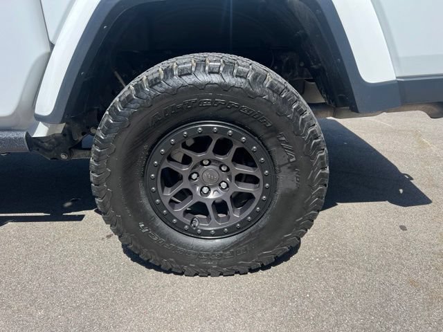 Used 2022 Jeep Gladiator Sport AWD/4WD image 9