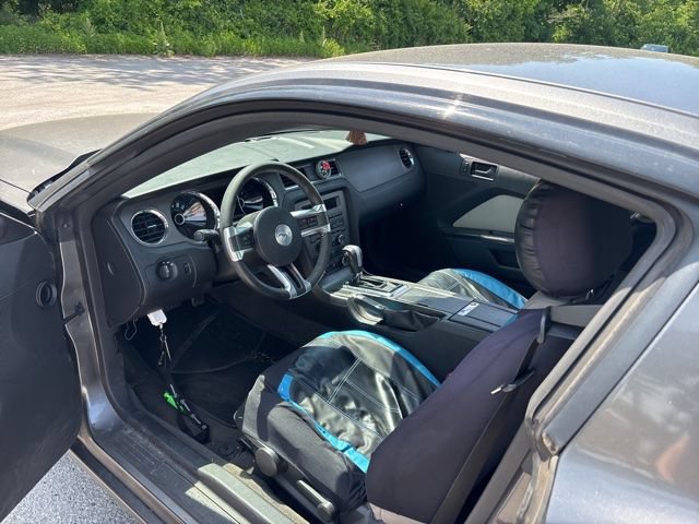 Used 2014 Ford Mustang Coupe RWD image 12