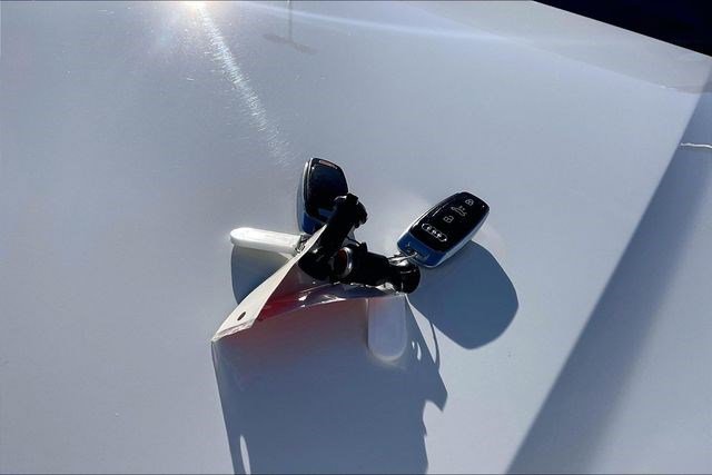 Used 2025 Audi Q7 3.0T Premium Plus image 12