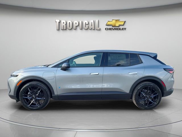 New 2026 Chevrolet Equinox EV LT image 2