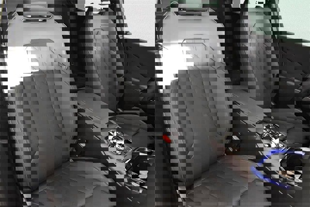 Used 2025 BMW X3 xDrive30i w/ Convenience Package image 6