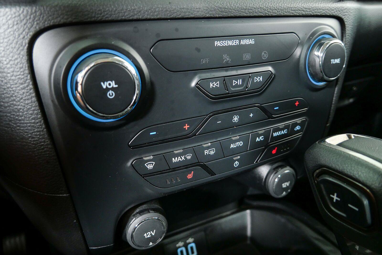 Used 2021 Ford Ranger Lariat w/ Tremor Off-Road Package AWD/4WD image 17