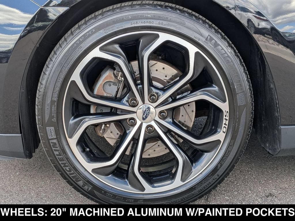 Used 2016 Ford Taurus SHO AWD/4WD image 16