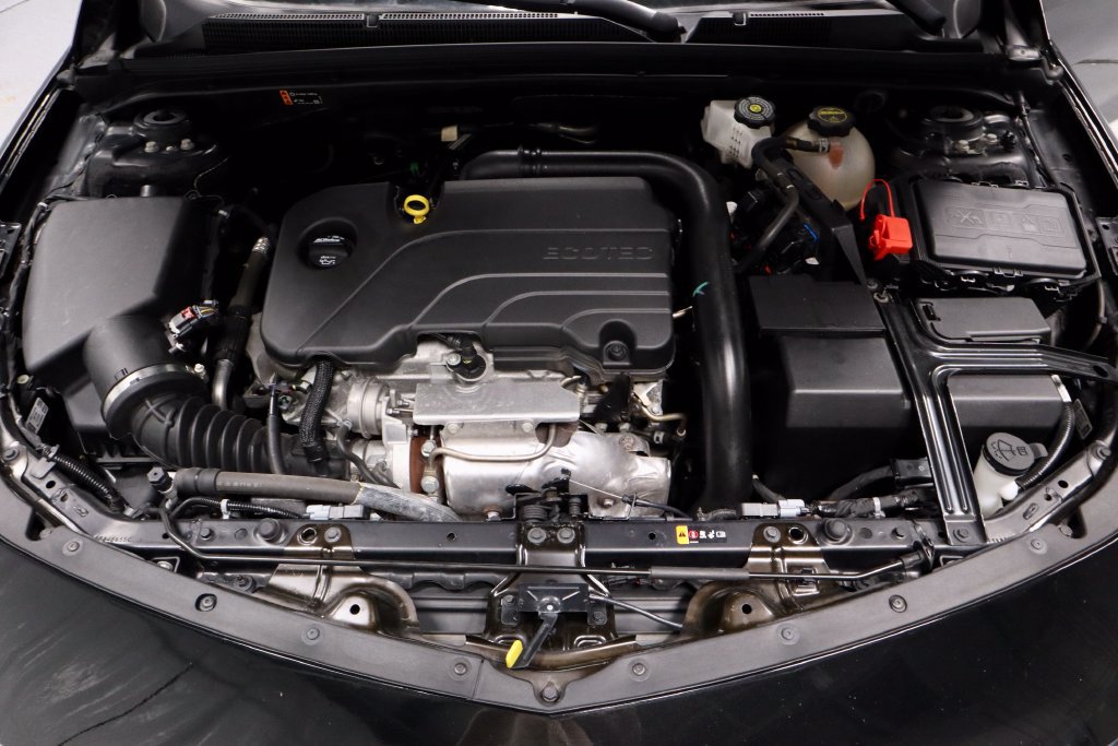 Used 2024 Chevrolet Malibu LT FWD image 16
