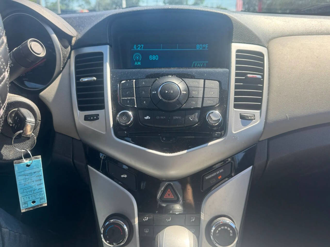 Used 2015 Chevrolet Cruze LT FWD image 17