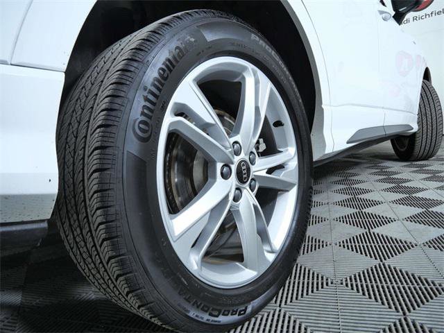 Certified 2024 Audi Q3 2.0T Premium Plus w/ Premium Plus Package image 9