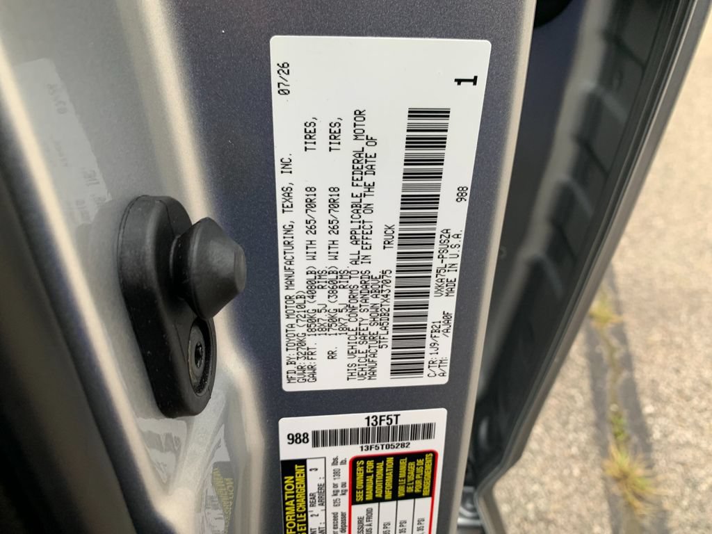 New 2026 Toyota Tundra SR5 w/ TRD Off-Road Package AWD/4WD image 31