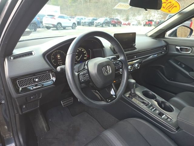 Used 2025 Honda Civic Sport image 12