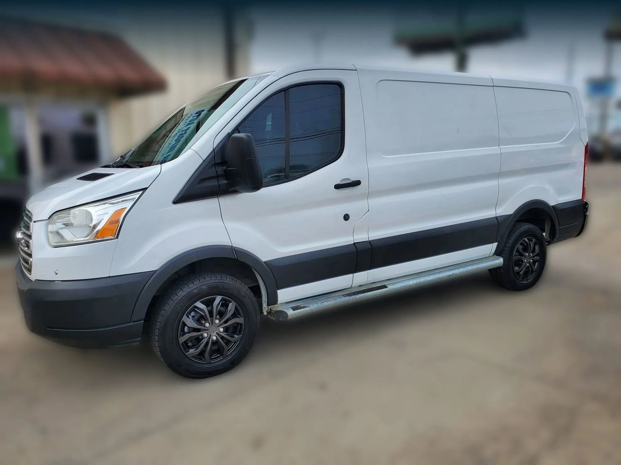 Used 2016 Ford Transit 250 130 Low Roof w/ Exterior Upgrade Package image 5