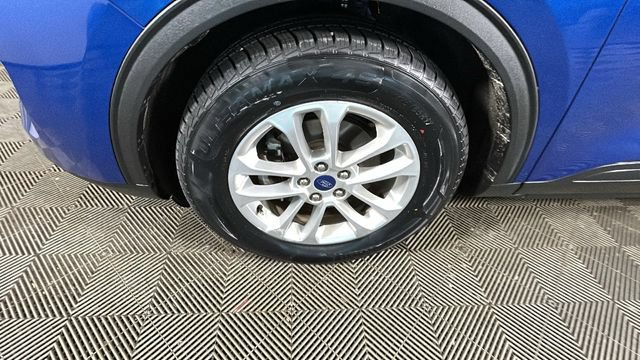 Used 2022 Ford Escape SE w/ Convenience Package FWD image 9