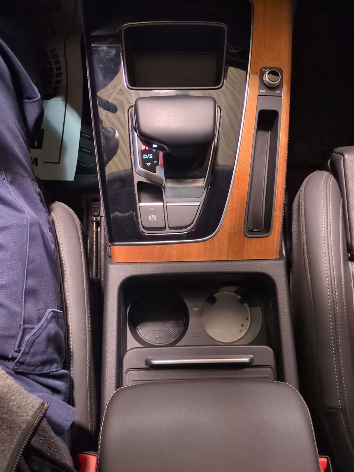 Used 2021 Audi Q5 Prestige w/ Prestige Package image 19