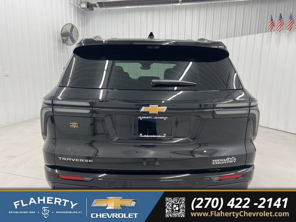 New 2026 Chevrolet Traverse High Country image 4