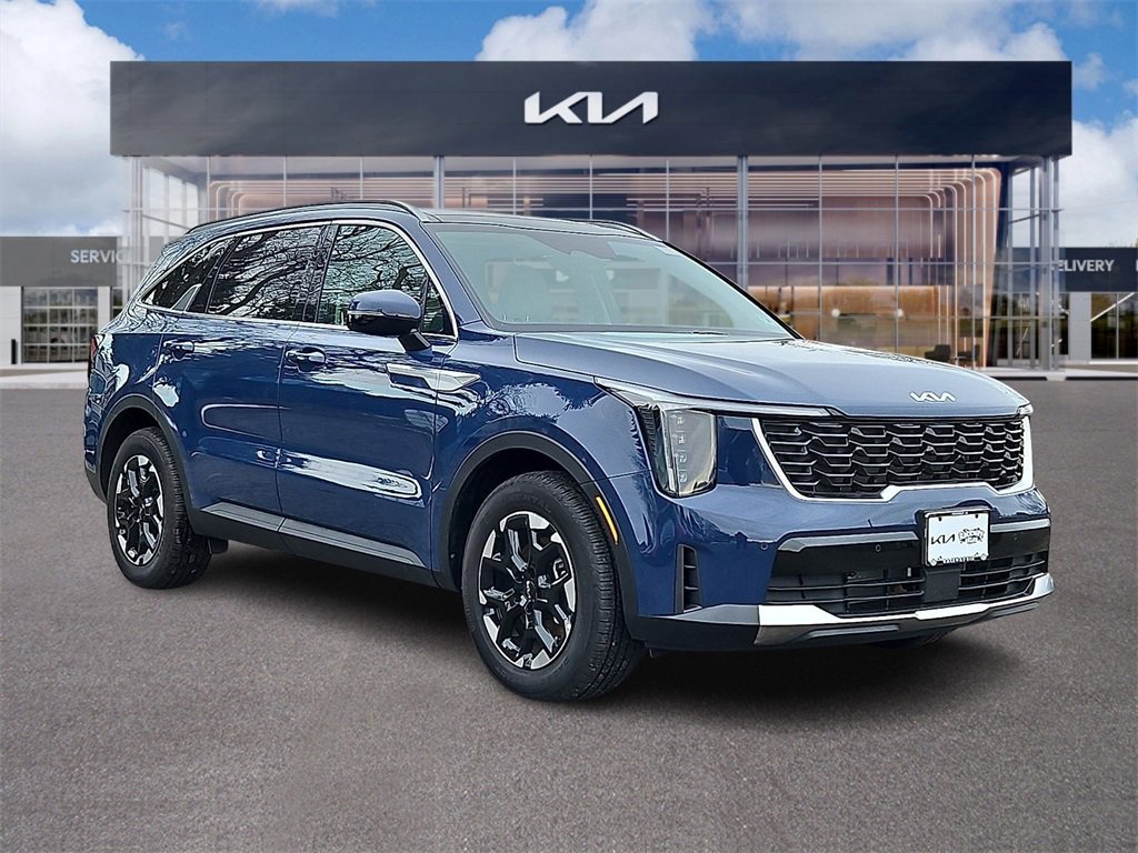 Certified 2025 Kia Sorento S w/ Panoramic Sunroof Package image 1