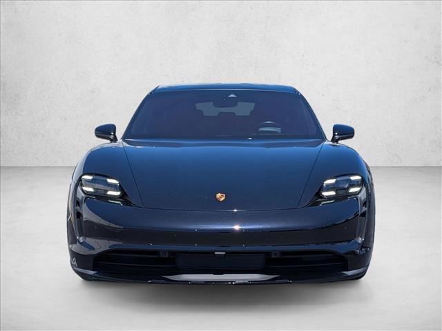 Used 2022 Porsche Taycan 4 Cross Turismo AWD/4WD image 2
