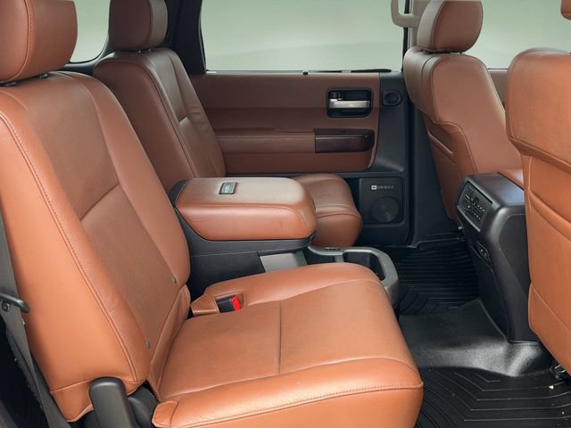 Used 2016 Toyota Sequoia Platinum RWD image 22