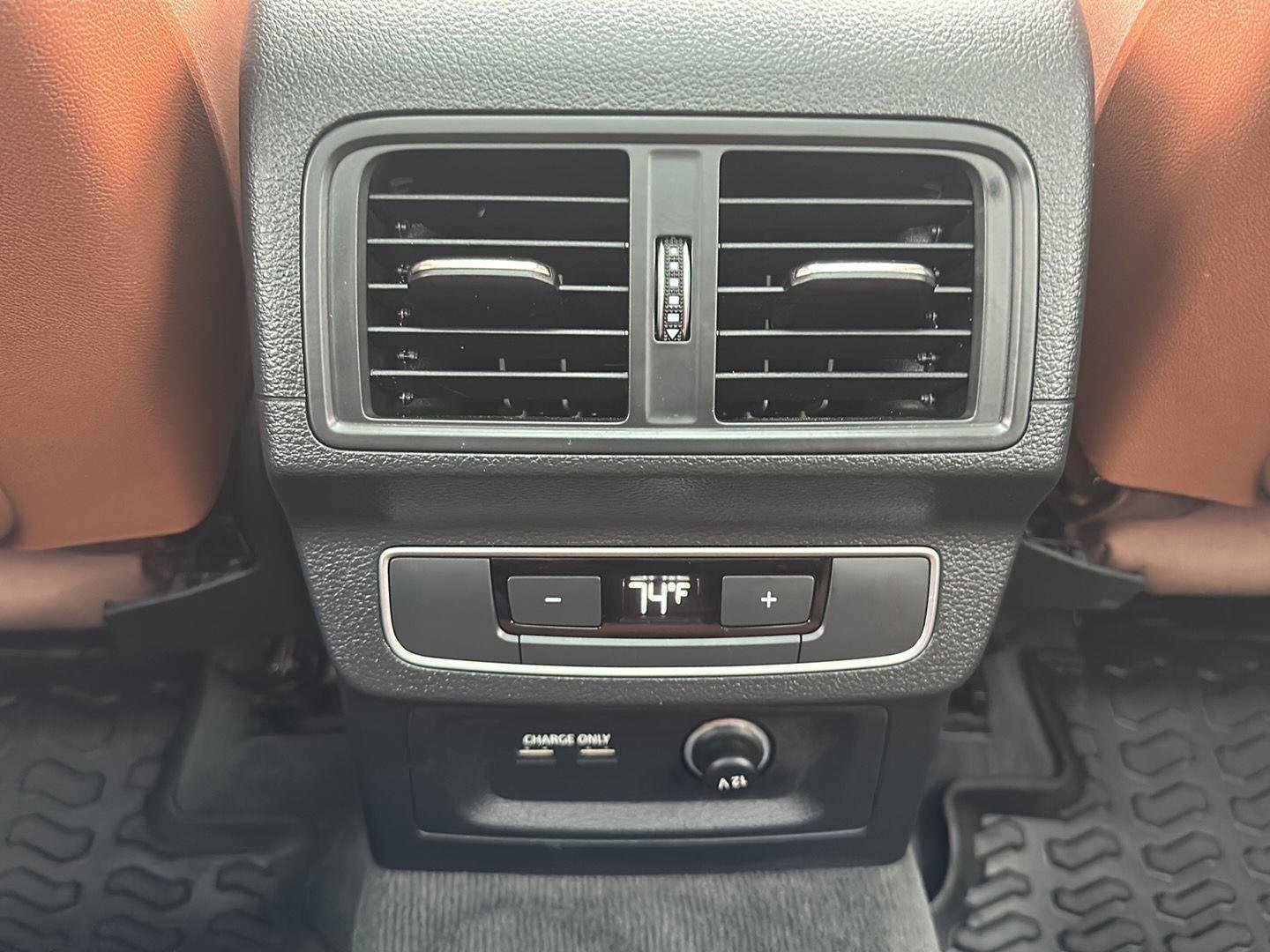Used 2023 Audi Q5 2.0T Premium w/ Convenience Package AWD/4WD image 36