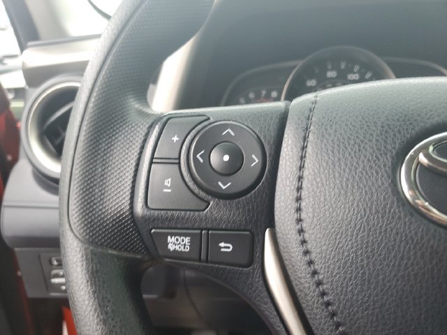 Used 2015 Toyota RAV4 LE FWD image 13