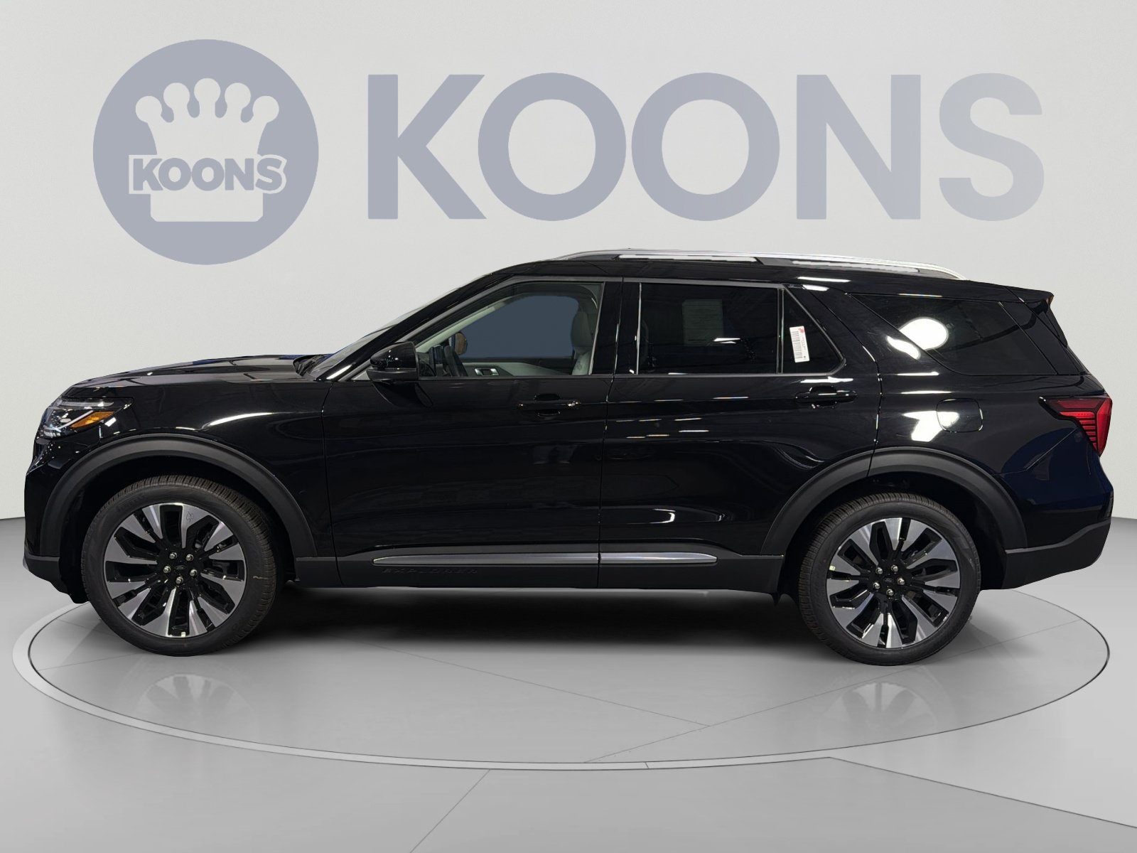 New 2026 Ford Explorer Platinum w/ LUX Leather Package AWD/4WD image 2