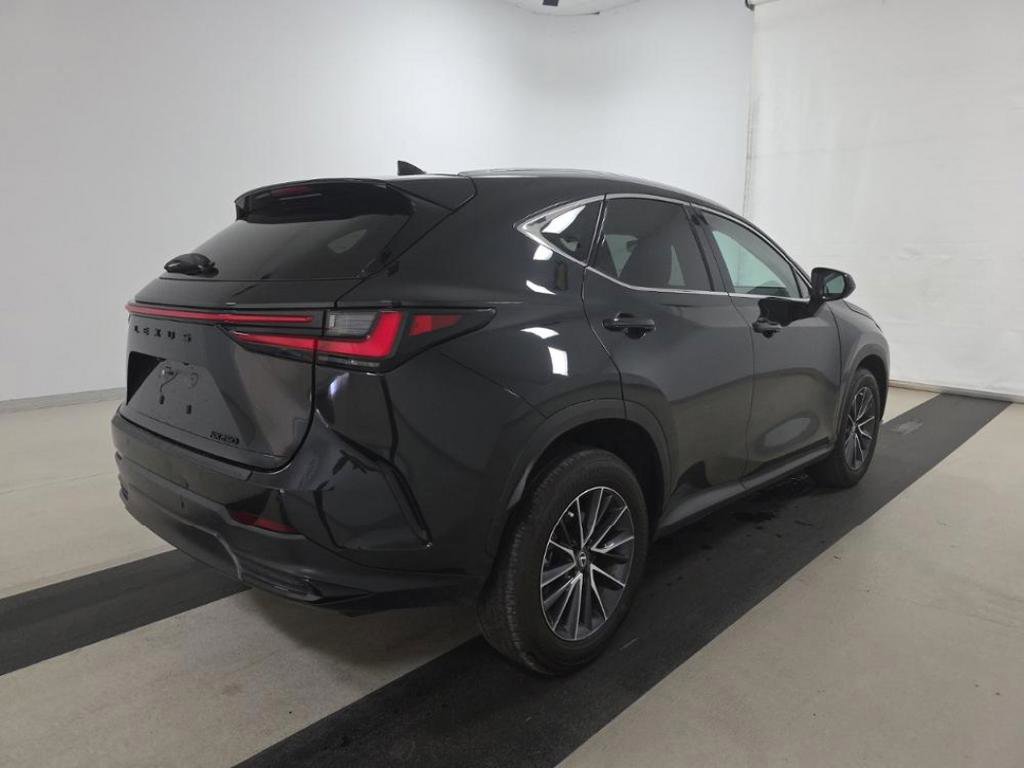 Used 2025 Lexus NX 250 FWD w/ Accessory Package (K3) image 2