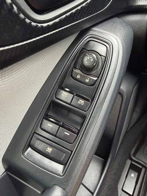 Used 2019 Subaru Crosstrek 2.0i Premium w/ Eyesight System AWD/4WD image 17