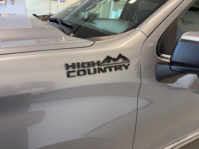 Used 2023 Chevrolet Silverado 1500 High Country w/ High Country Premium Package image 7