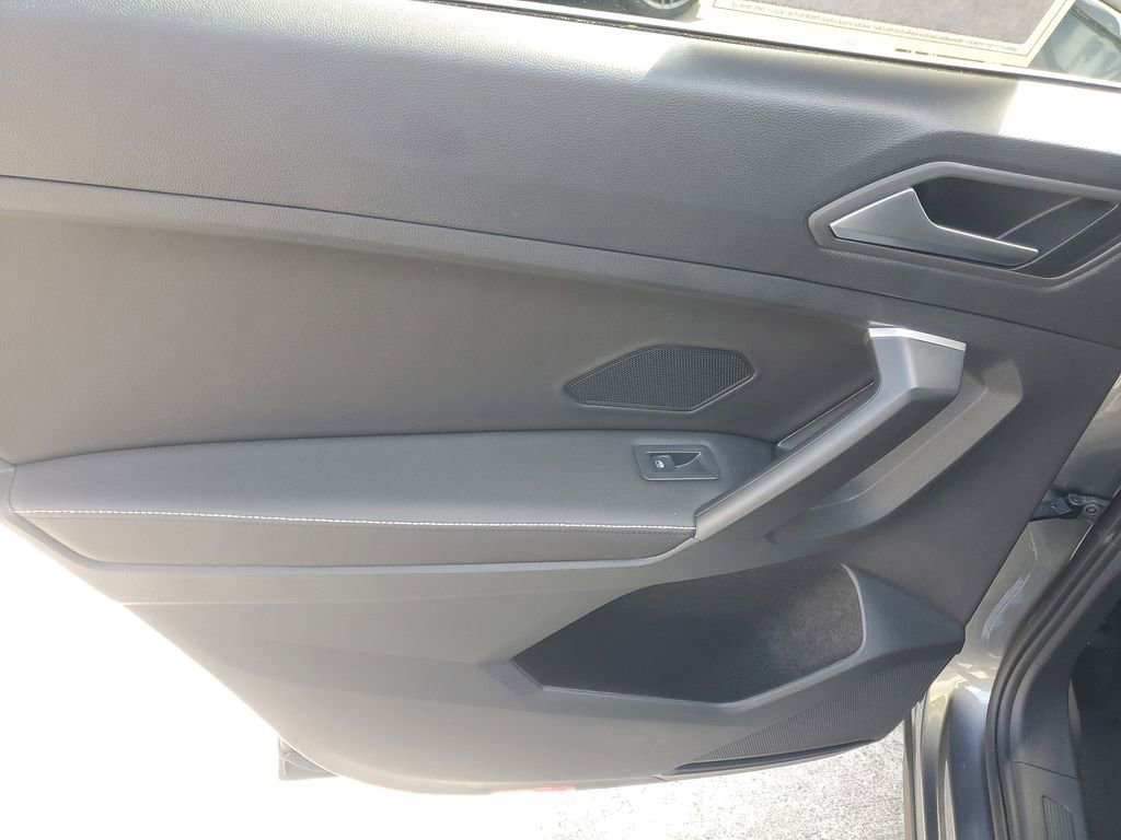 Used 2024 Volkswagen Tiguan S FWD image 14