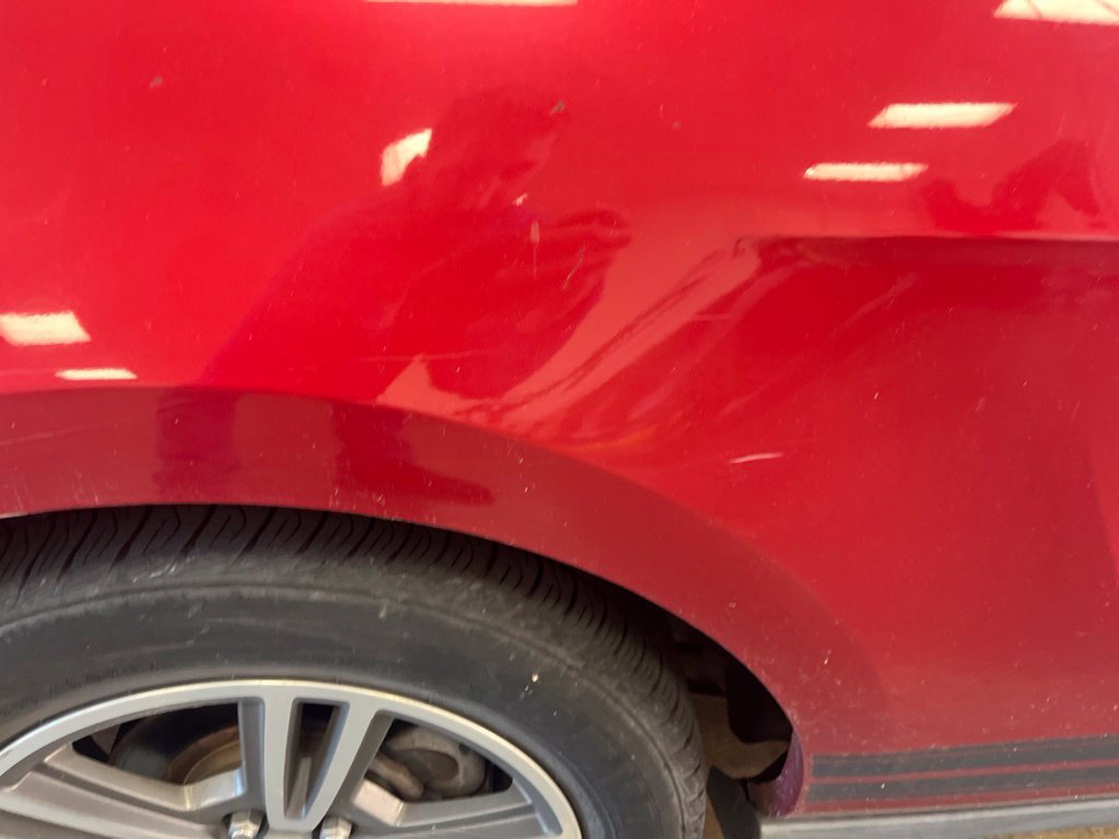Used 2010 Ford Mustang Premium RWD image 12