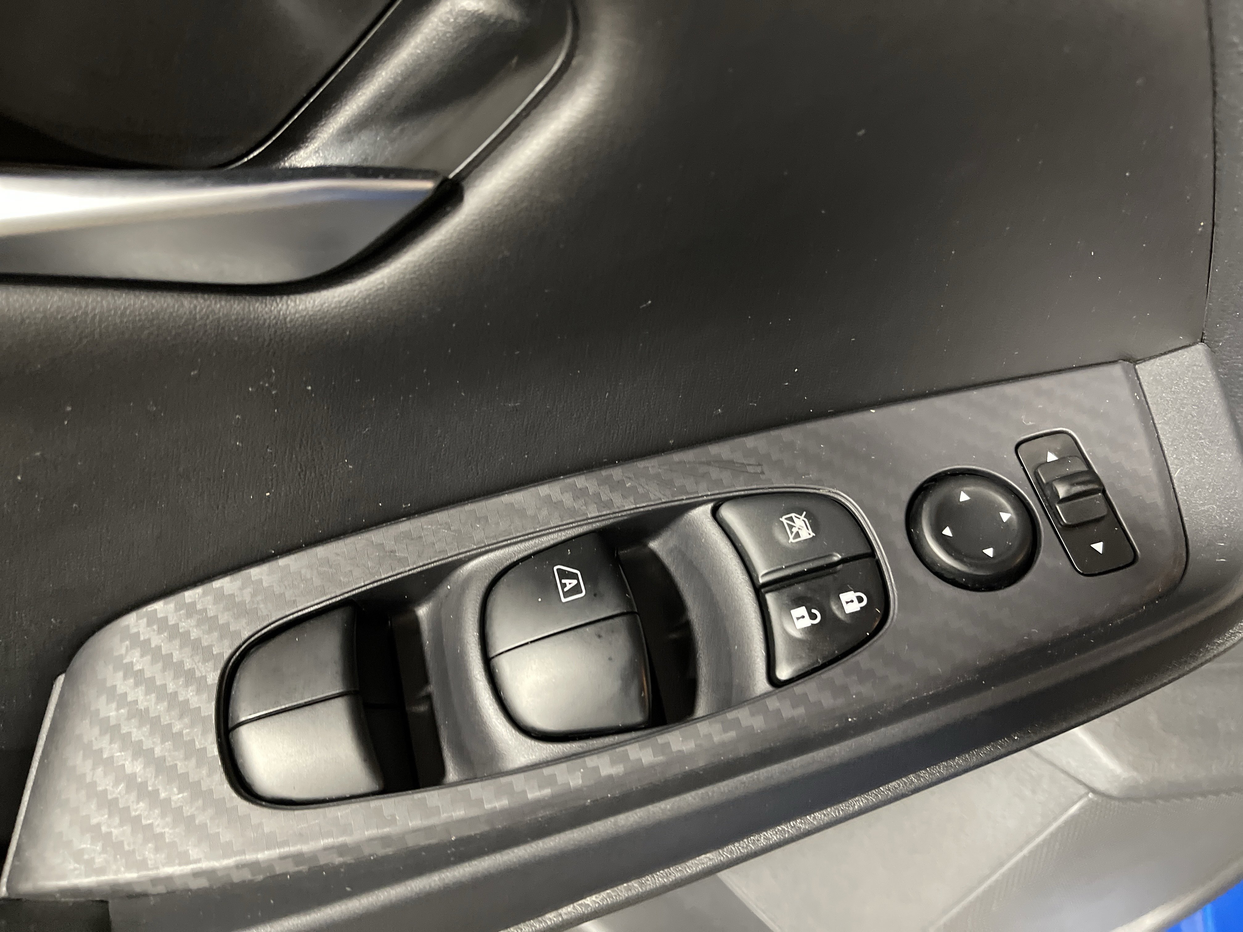 Used 2023 Nissan Sentra SV image 8