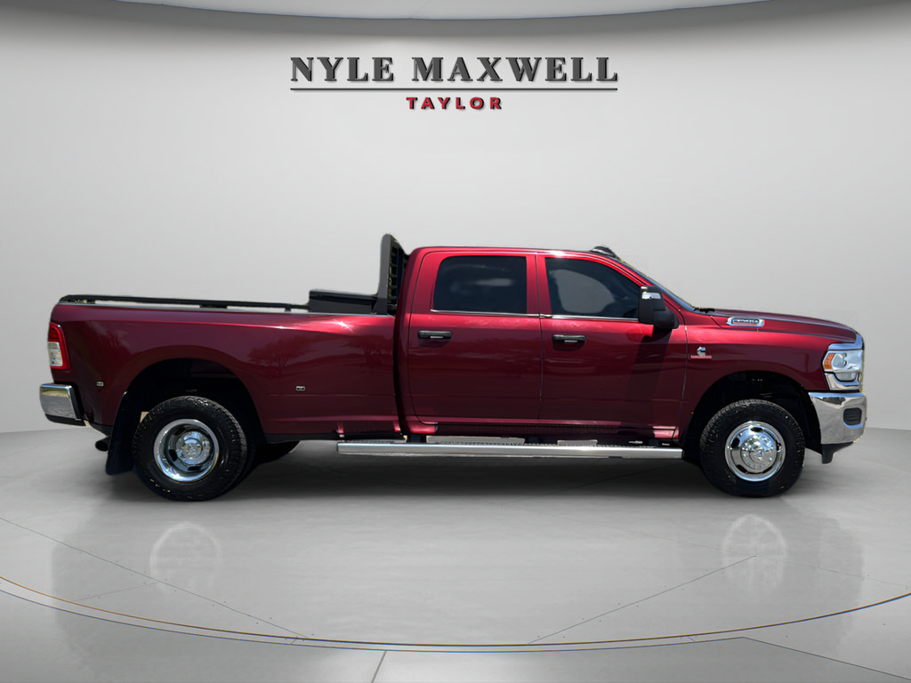 Used 2023 RAM 3500 Tradesman AWD/4WD image 13
