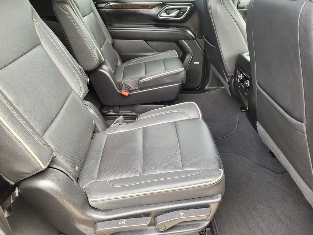 Certified 2023 Chevrolet Suburban Premier image 14