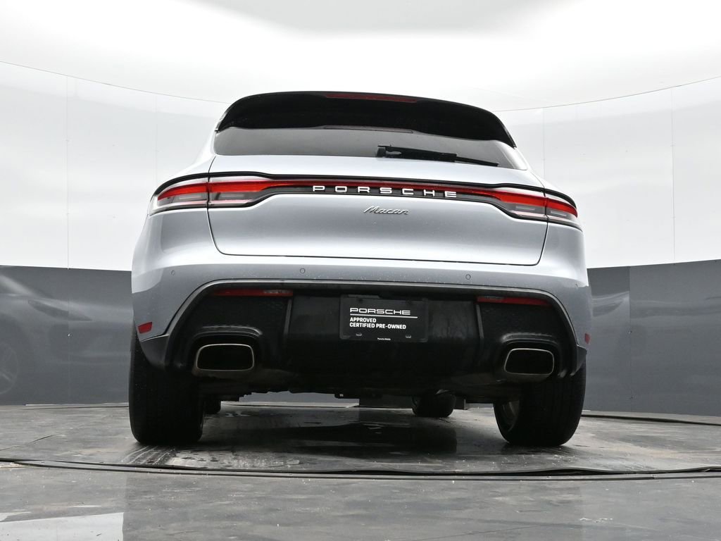 Certified 2022 Porsche Macan image 36