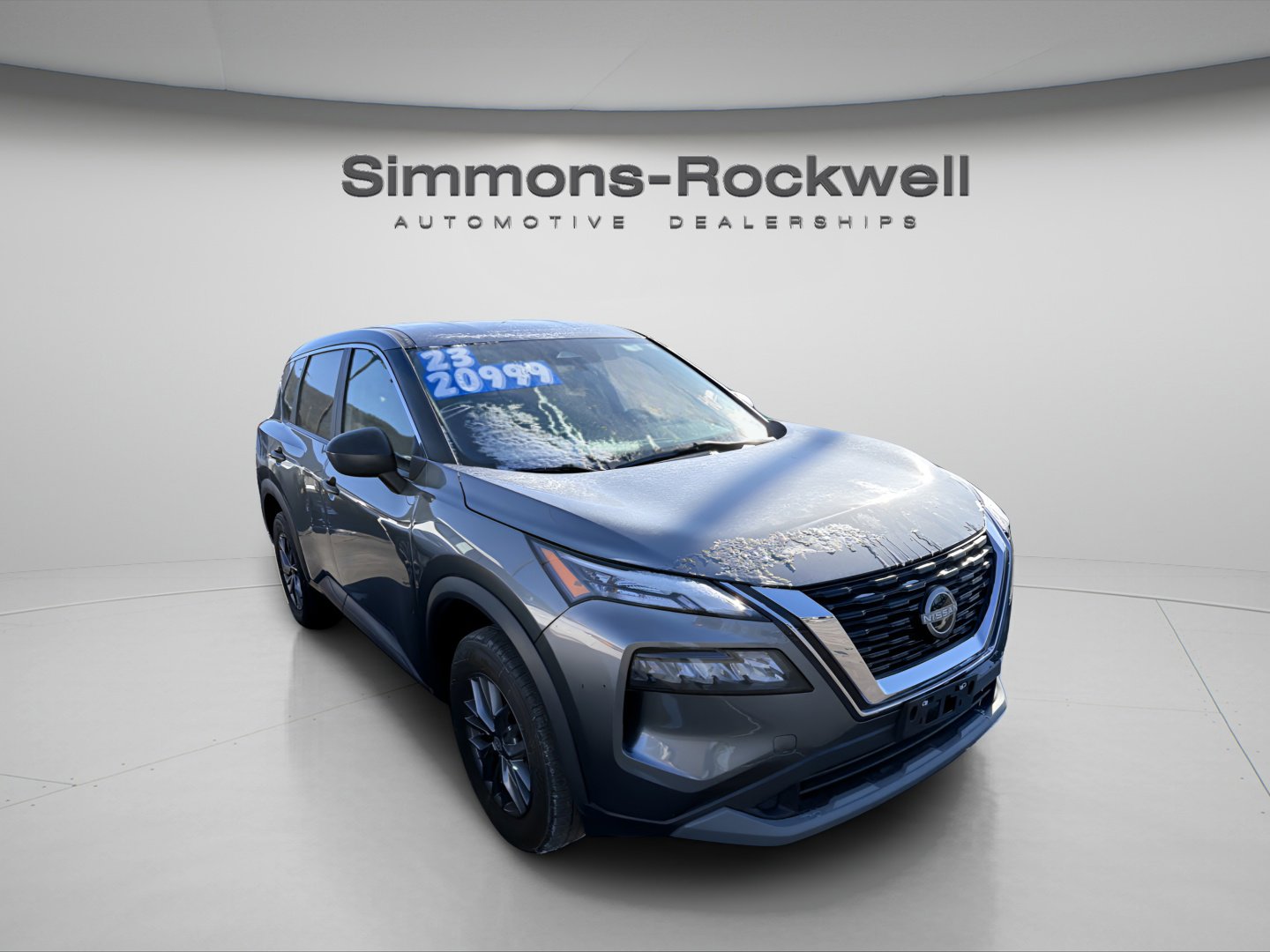 Used 2023 Nissan Rogue S image 3