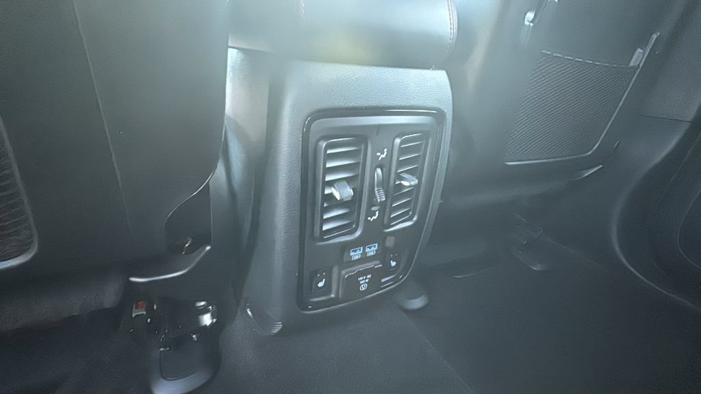 Used 2024 Dodge Durango R/T AWD/4WD image 25