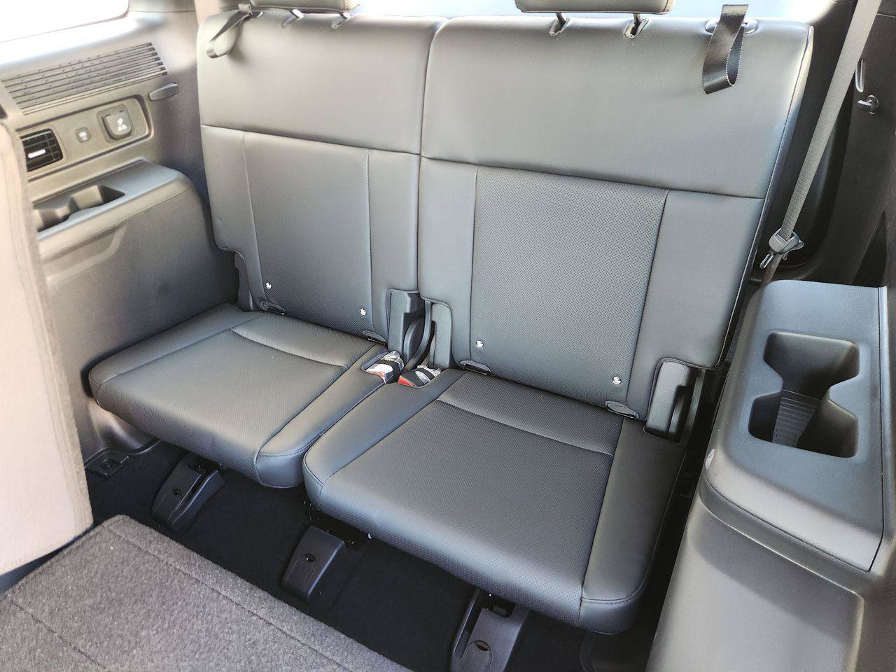 New 2026 Hyundai Santa Fe XRT AWD/4WD image 32