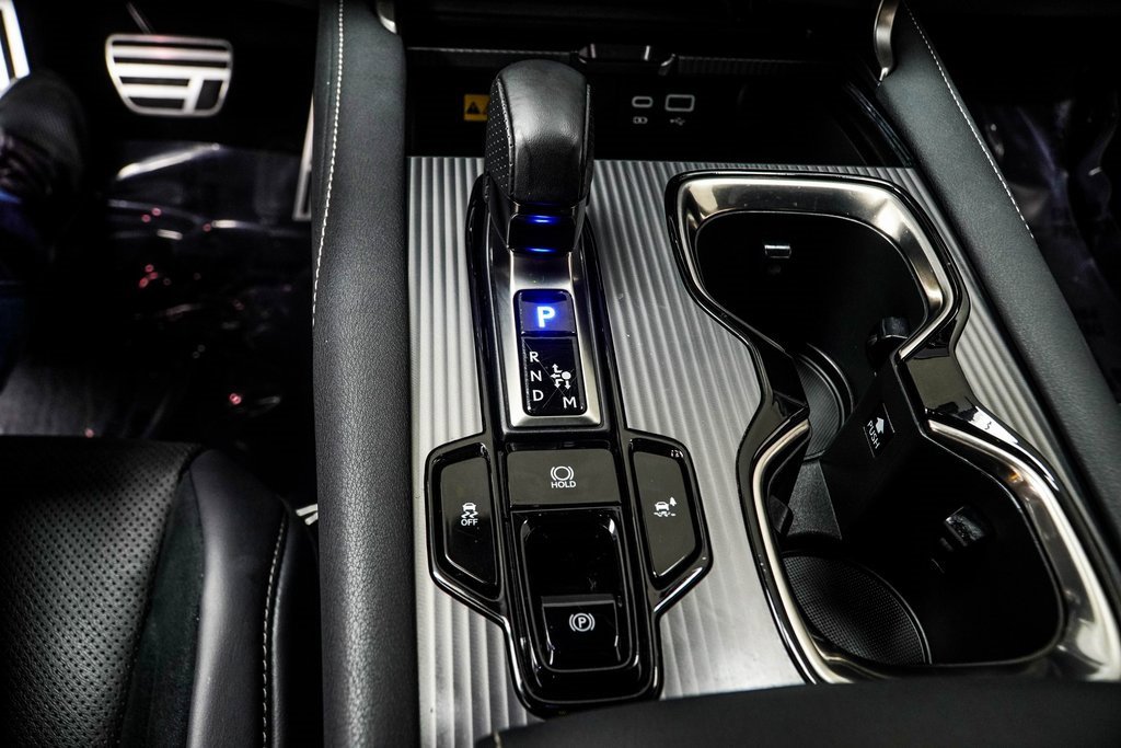 Used 2024 Lexus RX 500h F Sport w/ Cold Area Package image 19