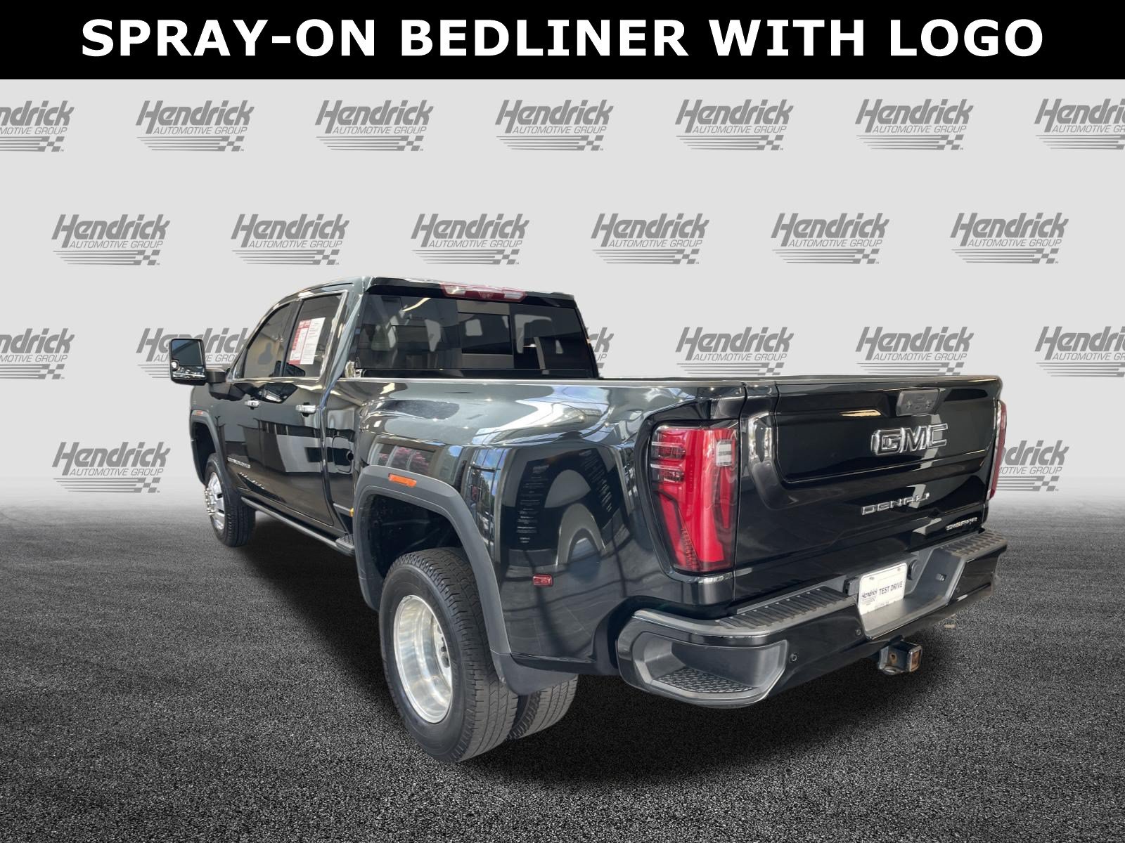 Used 2024 GMC Sierra 3500 Denali Ultimate AWD/4WD image 9