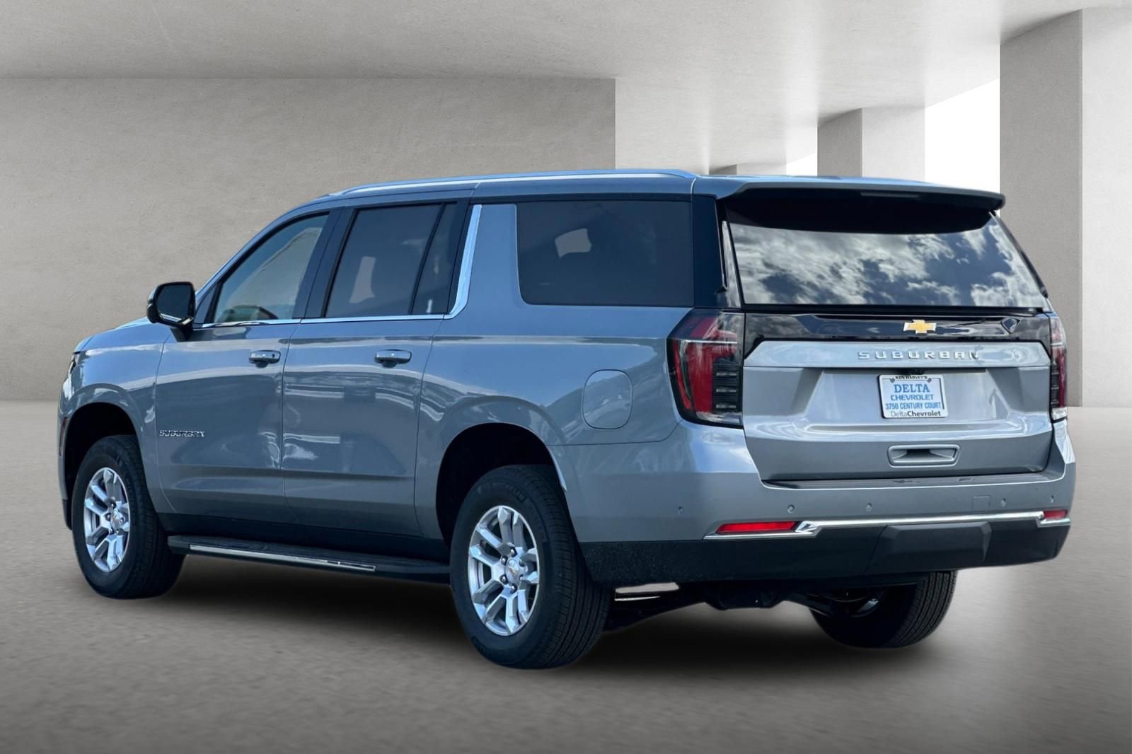 New 2026 Chevrolet Suburban LS AWD/4WD image 6