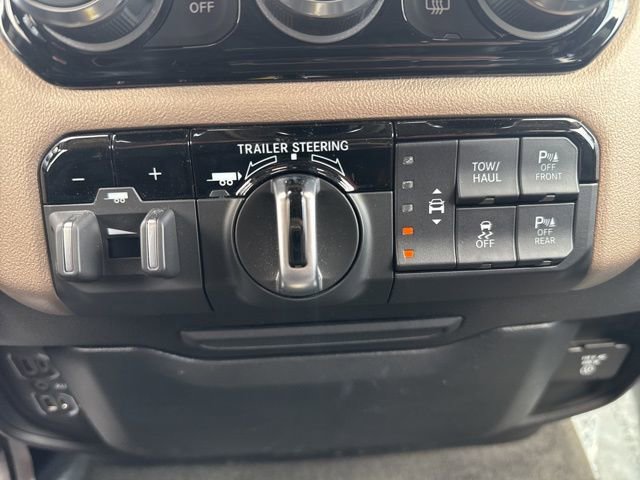 Used 2022 RAM 1500 Laramie image 31