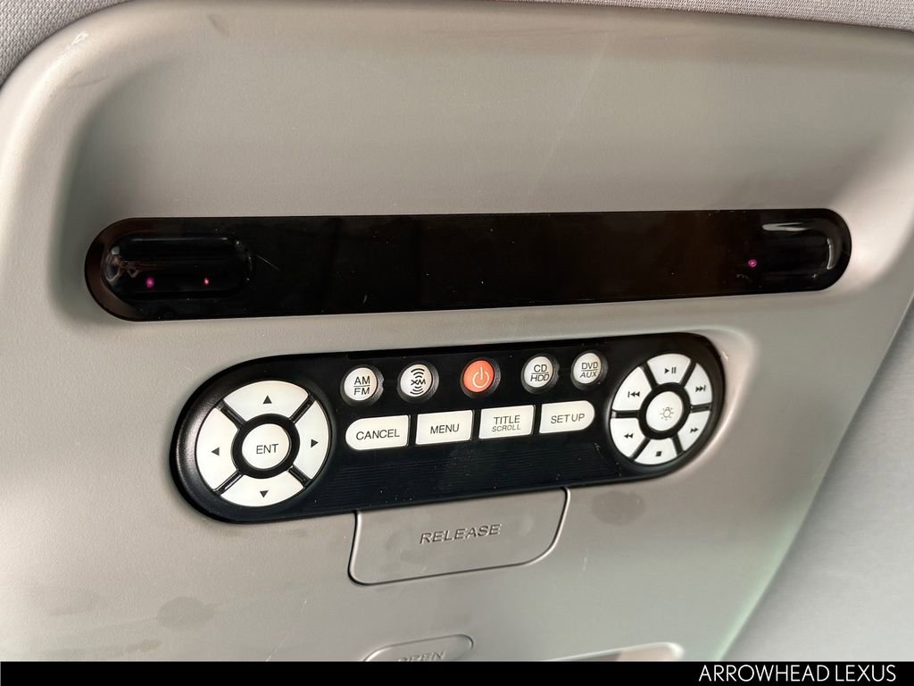 Used 2014 Honda Pilot Touring image 28