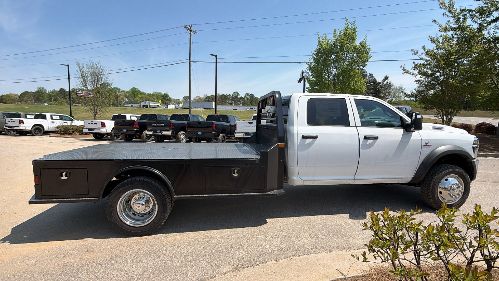 New 2026 RAM 4500 Tradesman w/ Chrome Appearance Group AWD/4WD image 7