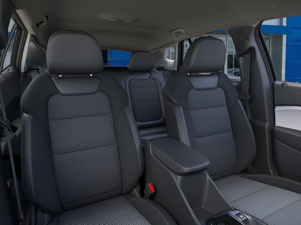New 2026 Chevrolet Trax LT w/ Driver Confidence Package FWD image 16