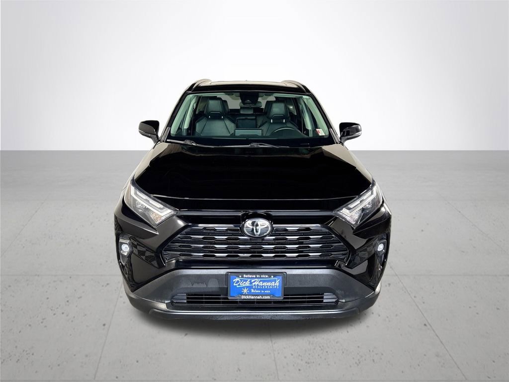 Used 2022 Toyota RAV4 XLE Premium w/ Carpet Mat Package (TMS) AWD/4WD image 3