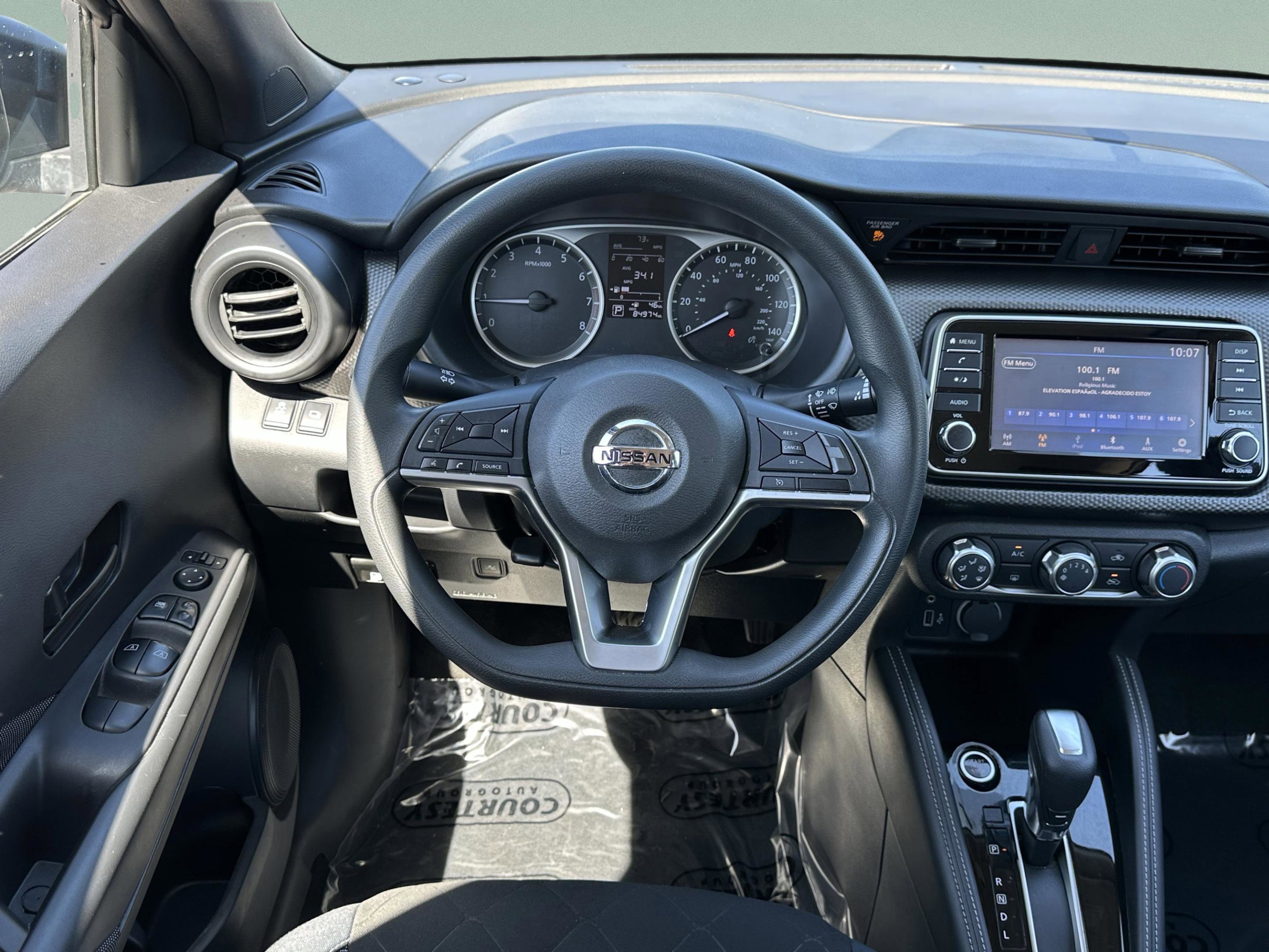 Used 2018 Nissan Kicks S FWD image 35