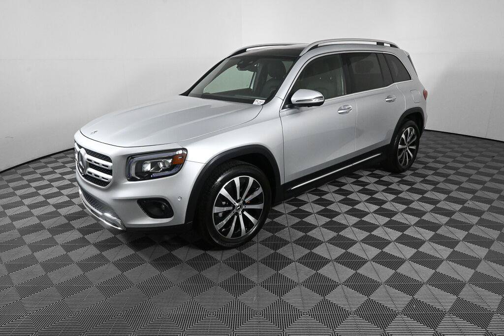 Certified 2023 Mercedes-Benz GLB 250 4MATIC image 1