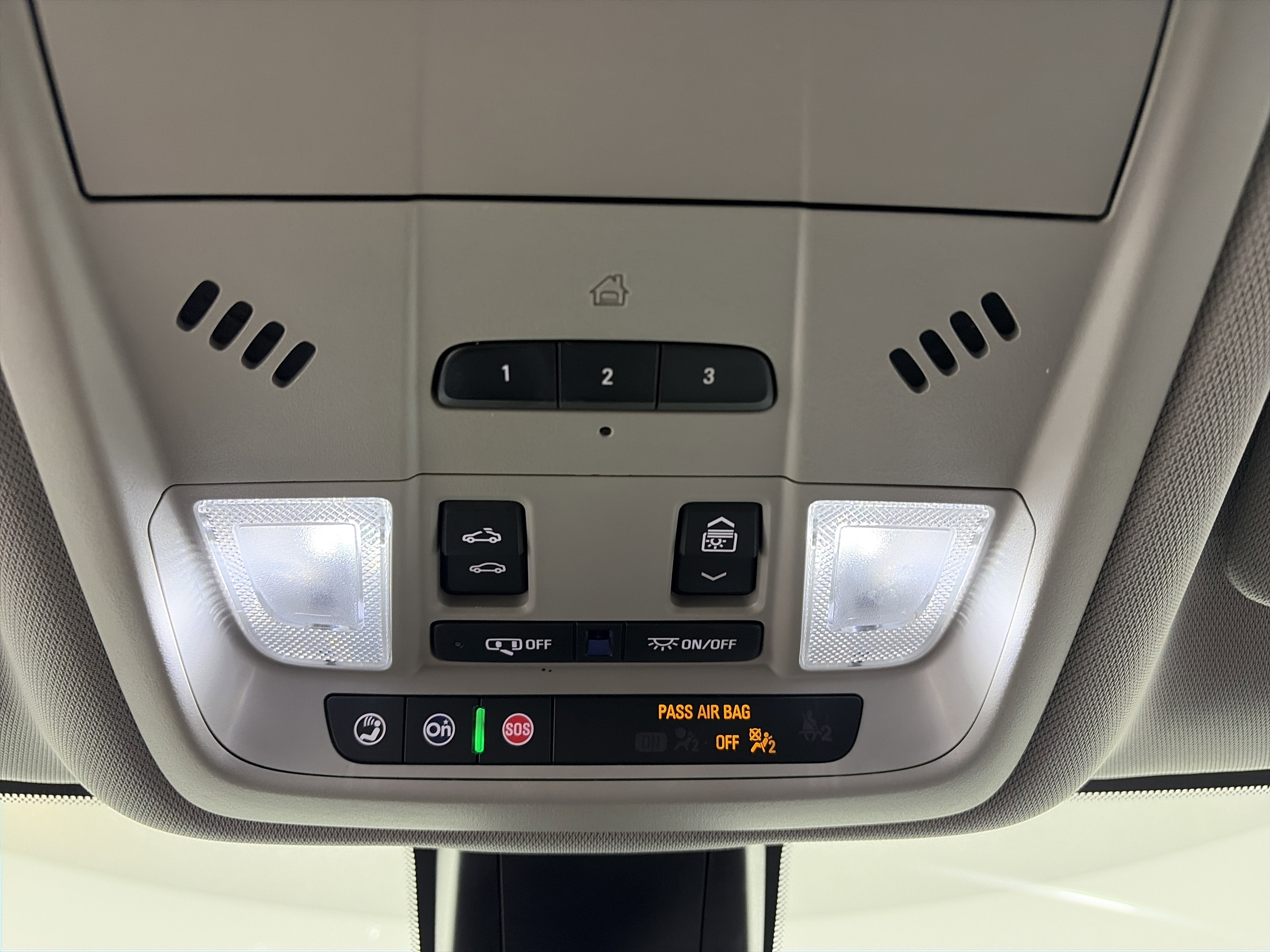 Certified 2024 Chevrolet Blazer LT w/ Sound & Technology Package image 33