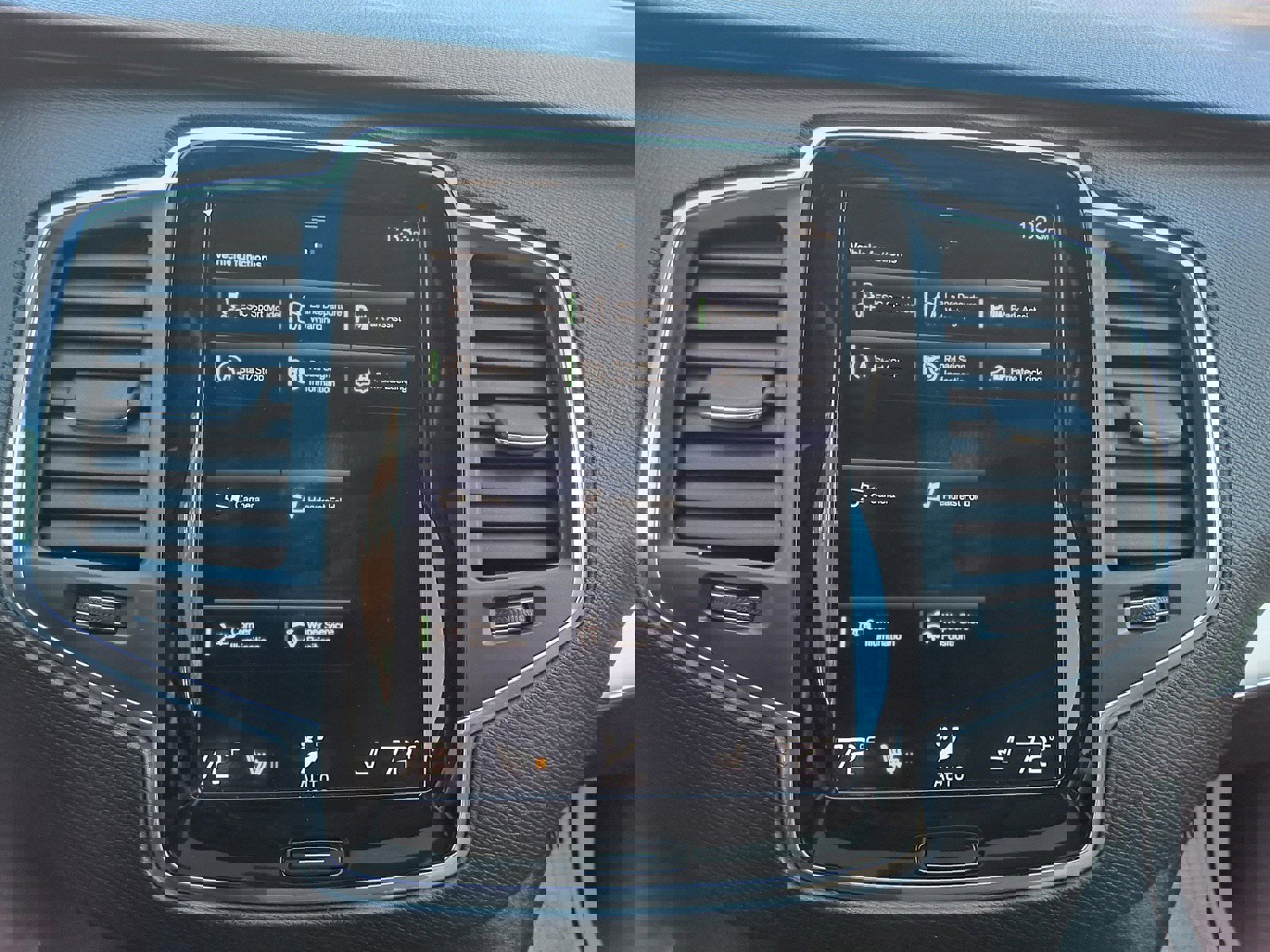 Used 2016 Volvo XC90 T5 Momentum image 33