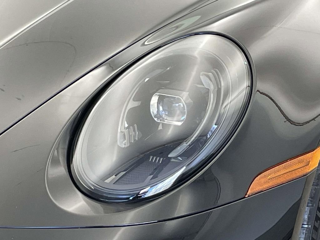 Certified 2025 Porsche 911 Carrera image 15
